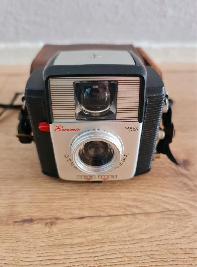 Vintage Kodak Brownie Starlet camera, Audio, Tv en Foto, Fotocamera's Analoog, Ophalen of Verzenden, Gebruikt, Compact, Overige Merken