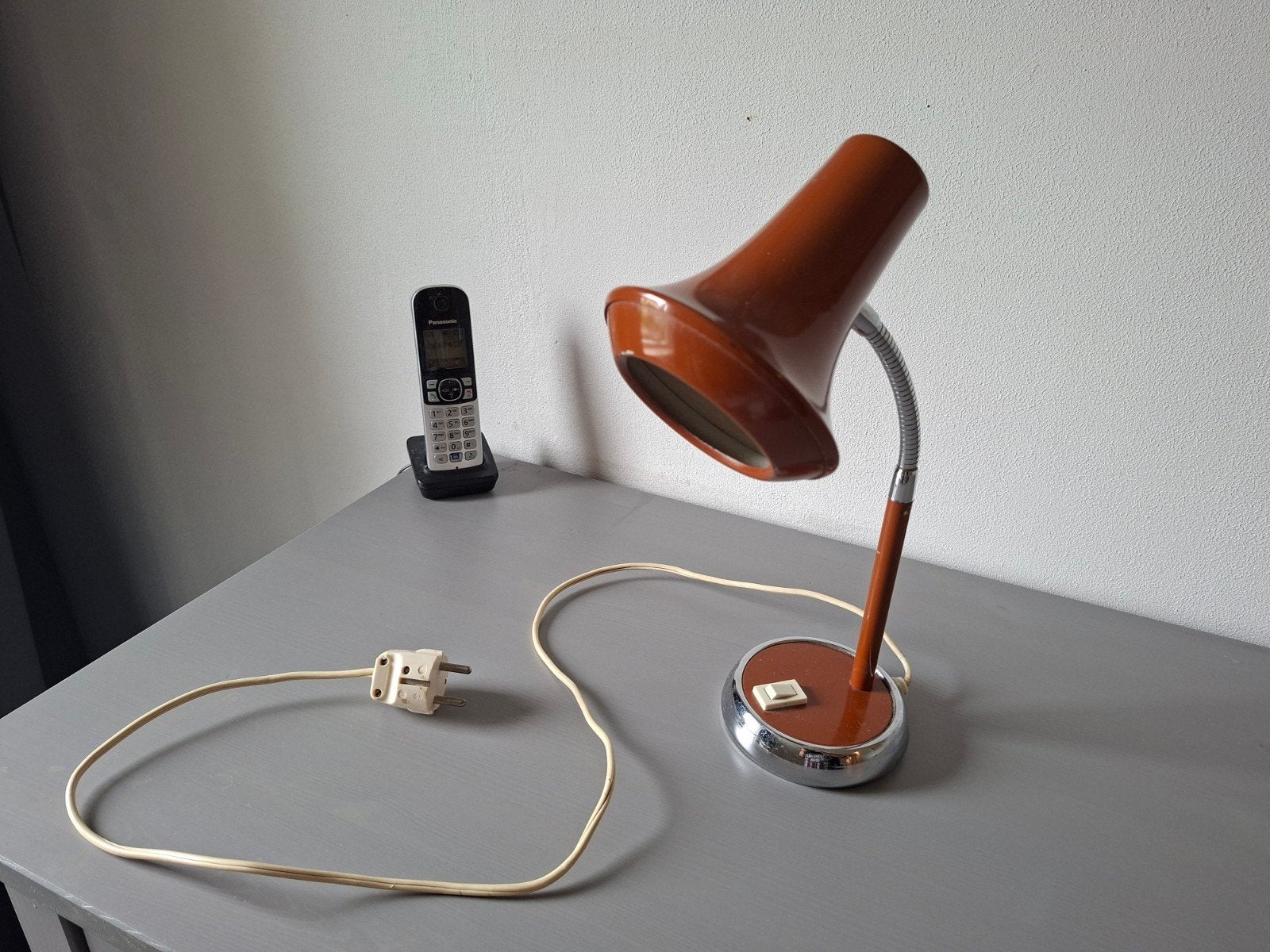 Vintage Bureaulamp Oranje/Bruin met Flexibele Arm, Bureaulamp, Gebruikt, Vintage, Oranje