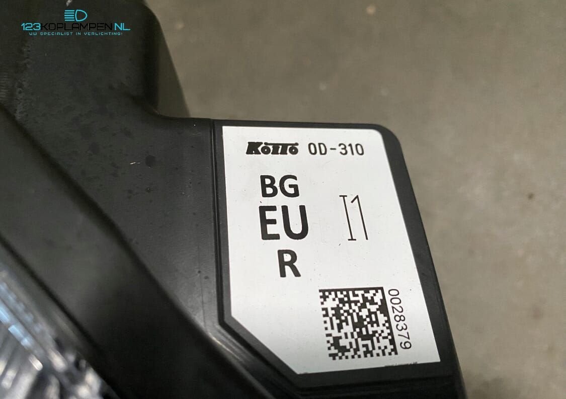 Toyota Yaris Cross koplamp links rechts, Auto-onderdelen, Verlichting, Gebruikt, -, -, Ophalen of Verzenden