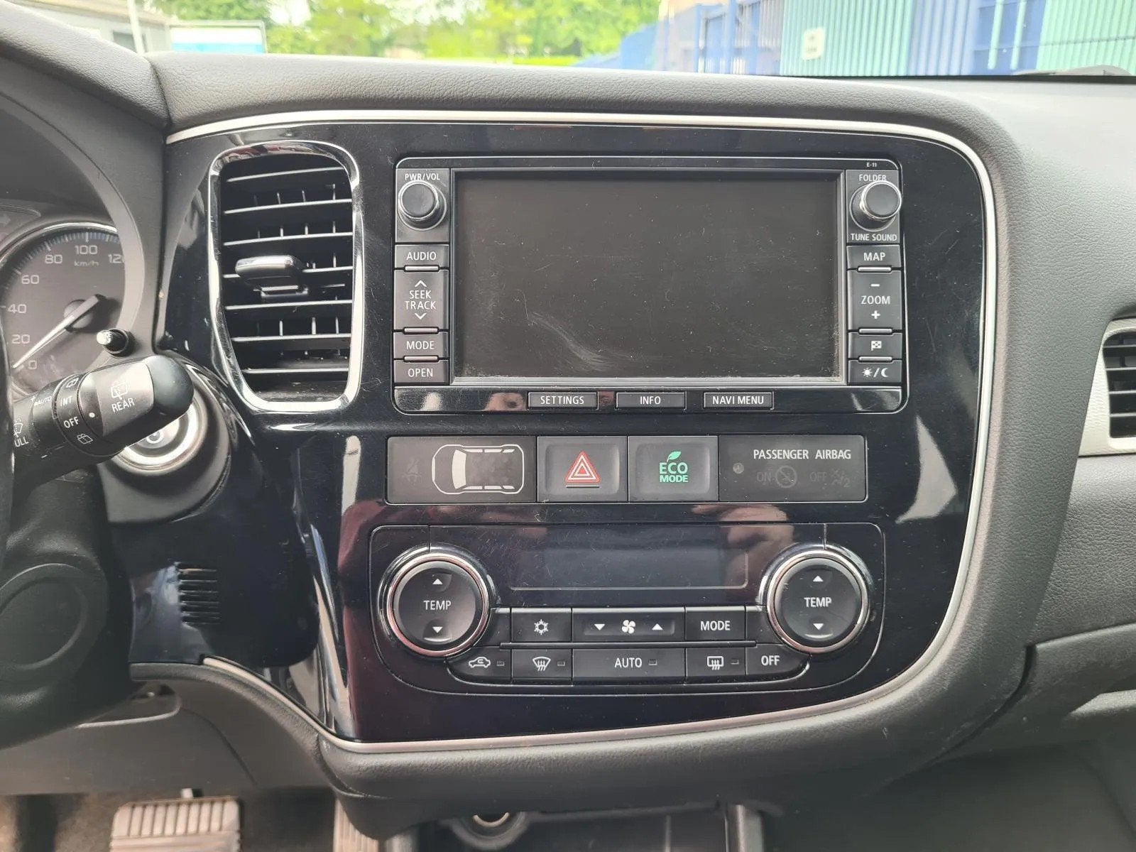 Foto 20 van Mitsubishi Outlander 2.0 PHEV AWD Hybride AUT.*AKTIEPRIJS!