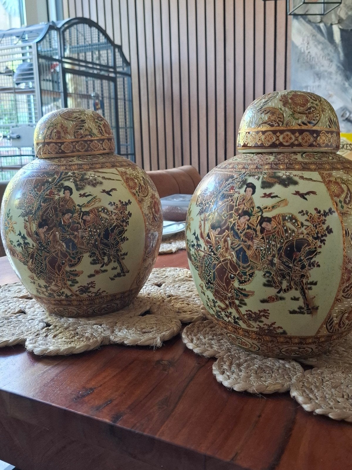2 chinese vazen, Huis en Inrichting, Ophalen