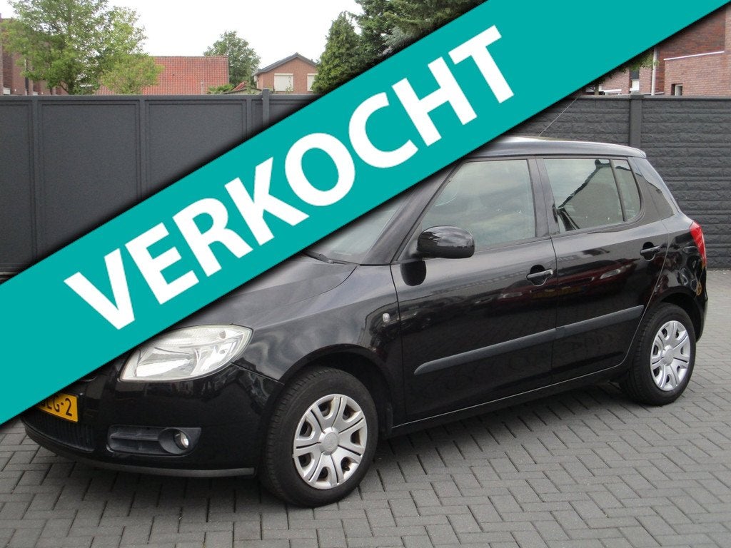 Skoda Fabia 1.4-16V Ambiente LPG G3 Airco !, Auto's, Voorwielaandrijving, Metallic lak, 4 cilinders, Zwart