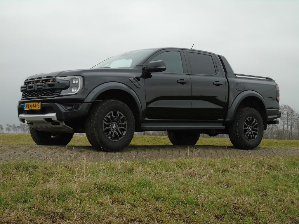 Ford Ranger Raptor 210PK Diesel, Automaat, 2378 kg, 4 cilinders, Zwart