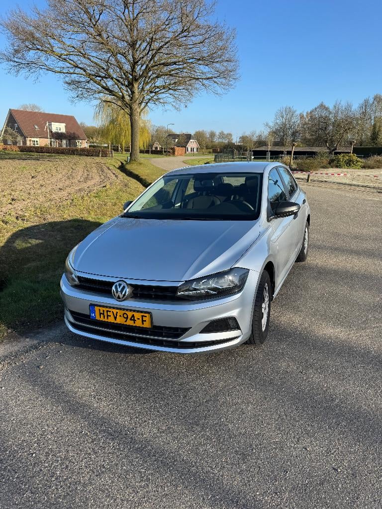 Volkswagen Polo 1.0 MPI 65pk 2019 Grijs, Auto's, 1025 kg, Stof, Euro 6, Start-stop-systeem