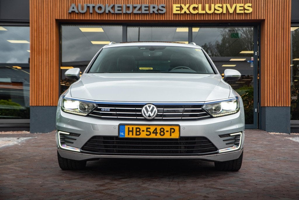 Volkswagen Passat Variant 1.4 TSI GTE Highline Pano Clima Le, Auto's, Volkswagen, Gebruikt, 4 cilinders, Hybride Elektrisch/Benzine