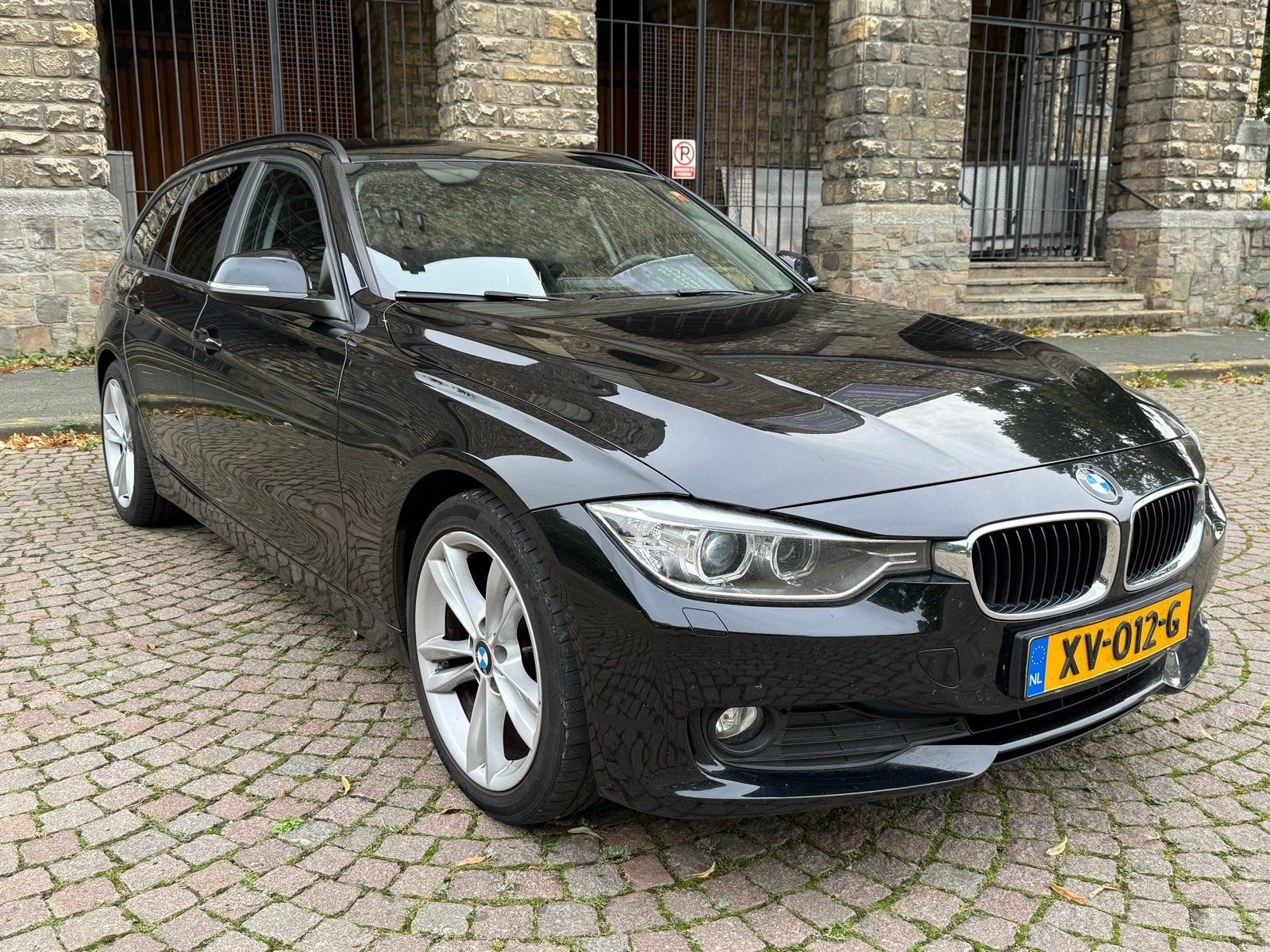 BMW 3-Serie 2.0 320d Touring AUT 2013 - Veel opties!, Auto's, 745 kg, Achterwielaandrijving, 1995 cc, Zwart