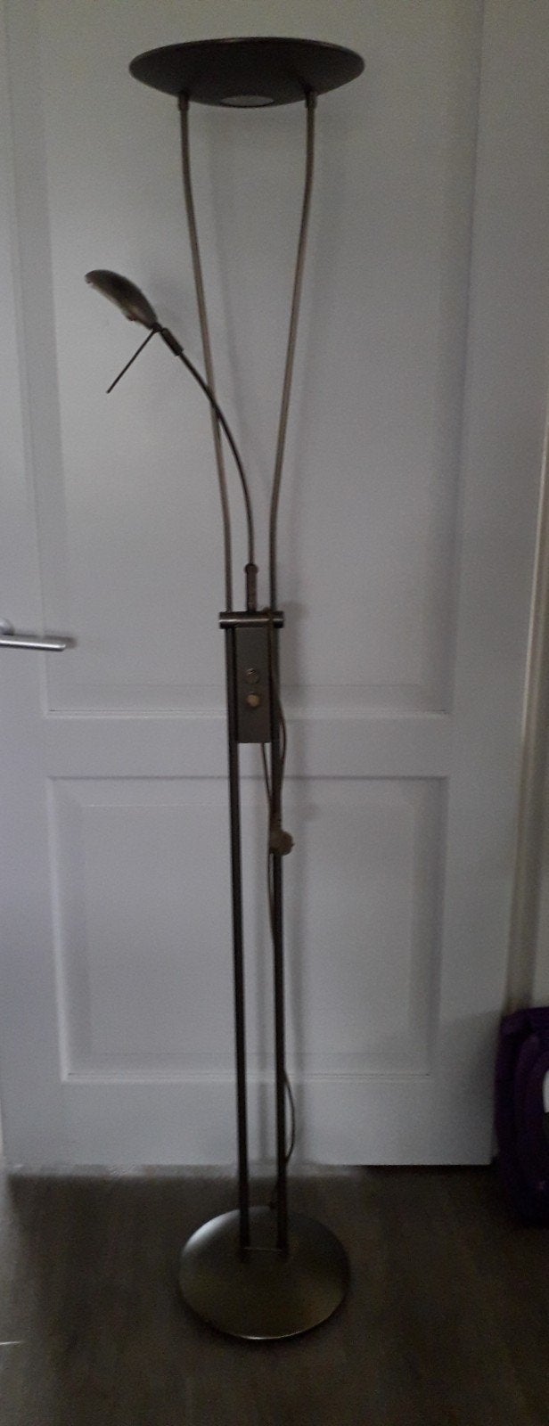 Staande brons/goudkleurige lamp, met leeslampje, Ophalen, 150 tot 200 cm