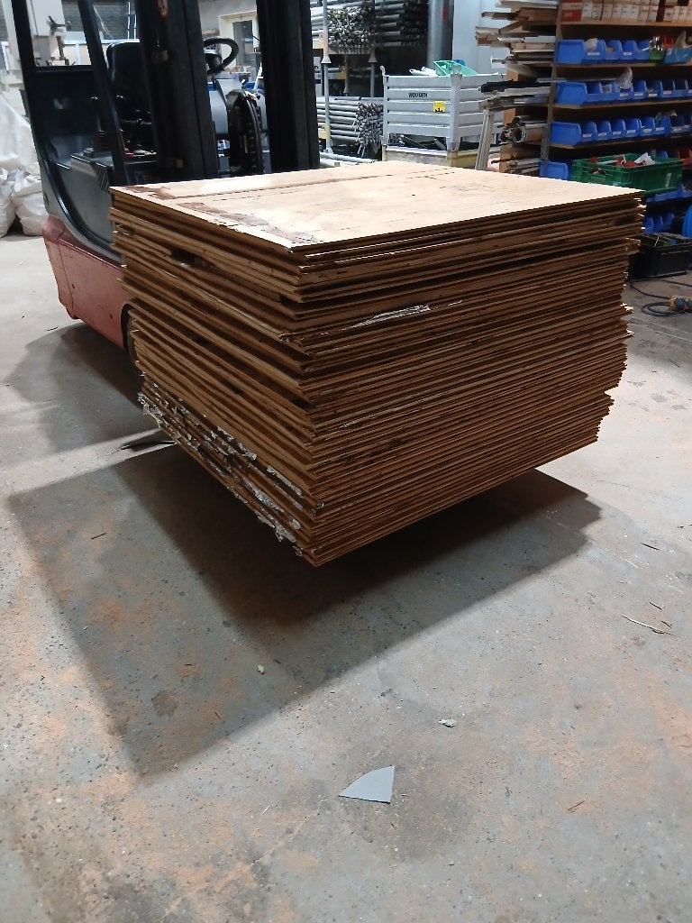 Gebruikte vloerplaten - Ideaal voor diverse projecten, Ophalen, Gebruikt, Hout, 20 tot 50 mm