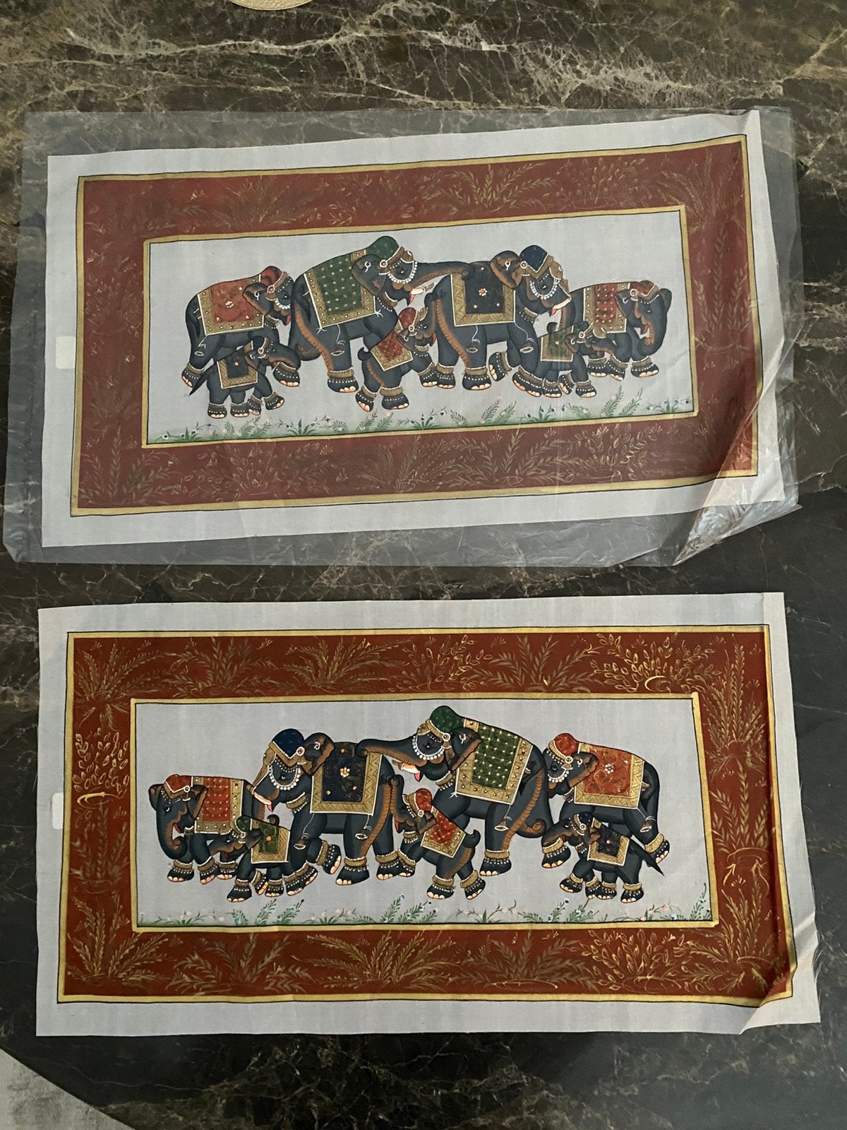 Vintage Indiaans schilderij -olifantjes op zijde - 2 stuks, Ophalen of Verzenden
