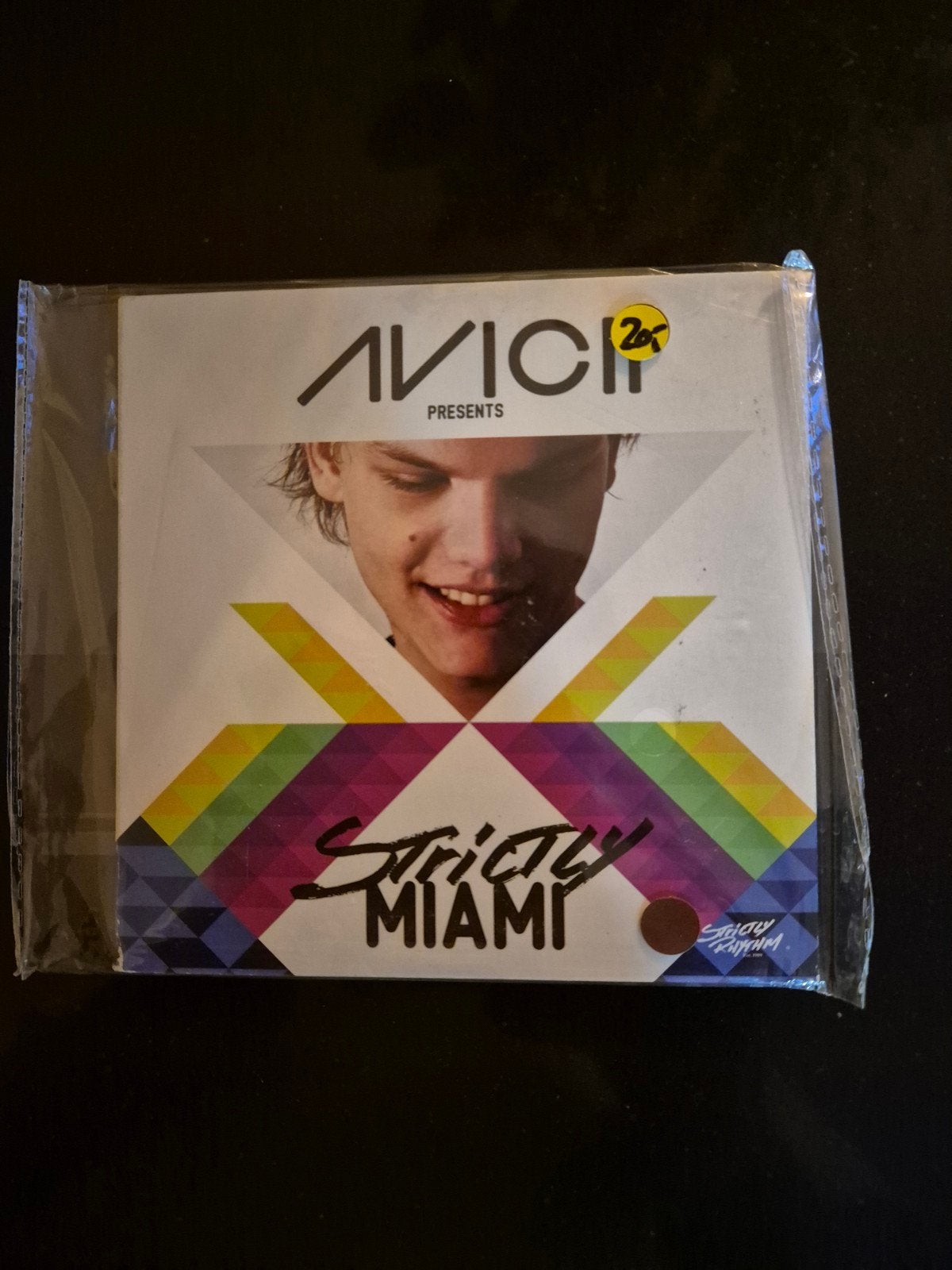 Strictly Miami Presents Avicii - Dance CD, Ophalen of Verzenden, Zo goed als nieuw, Dance, Verzamelalbum