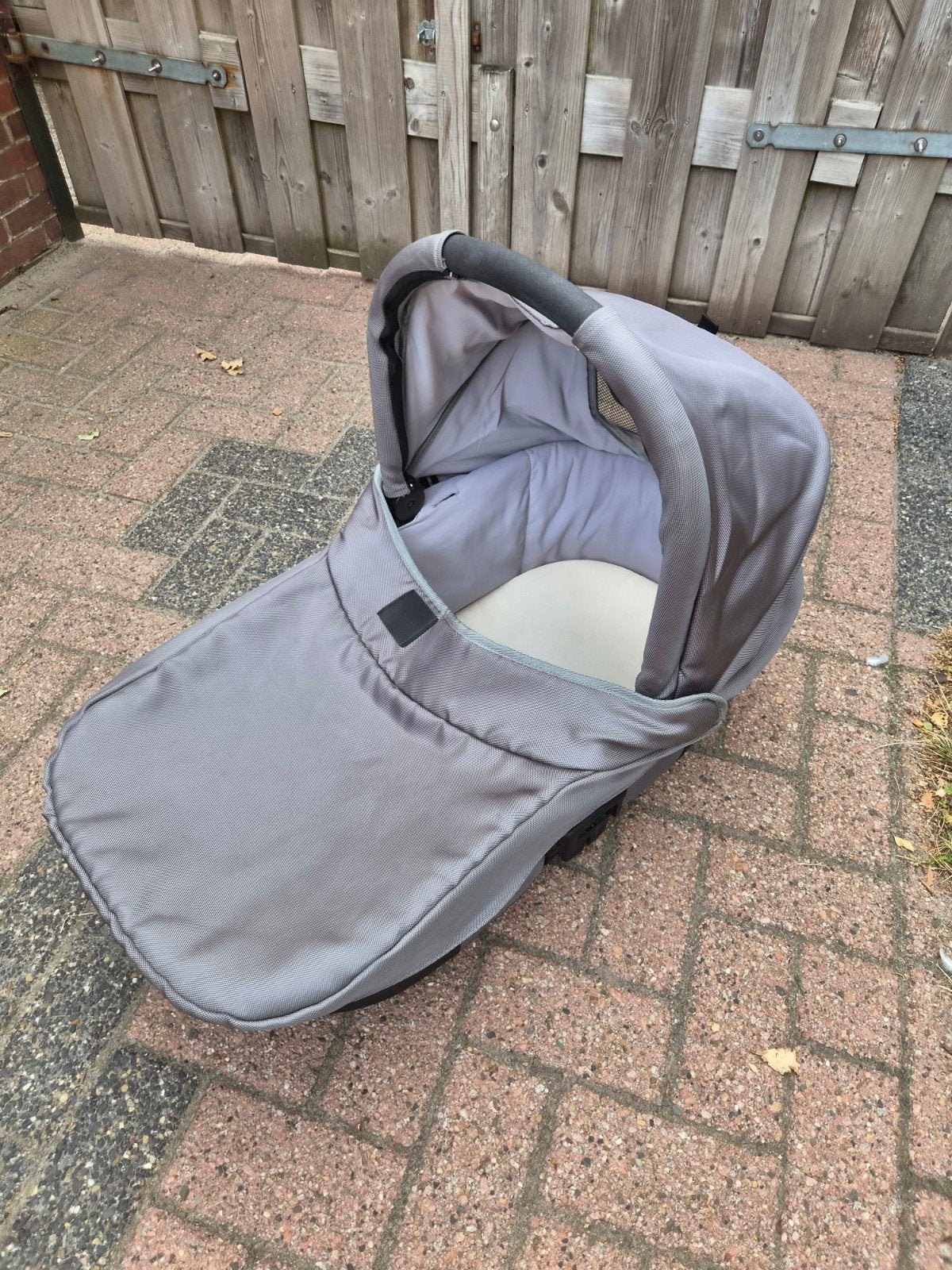Mutsy Transit kinderwagenbak, Ophalen, Gebruikt, Mutsy