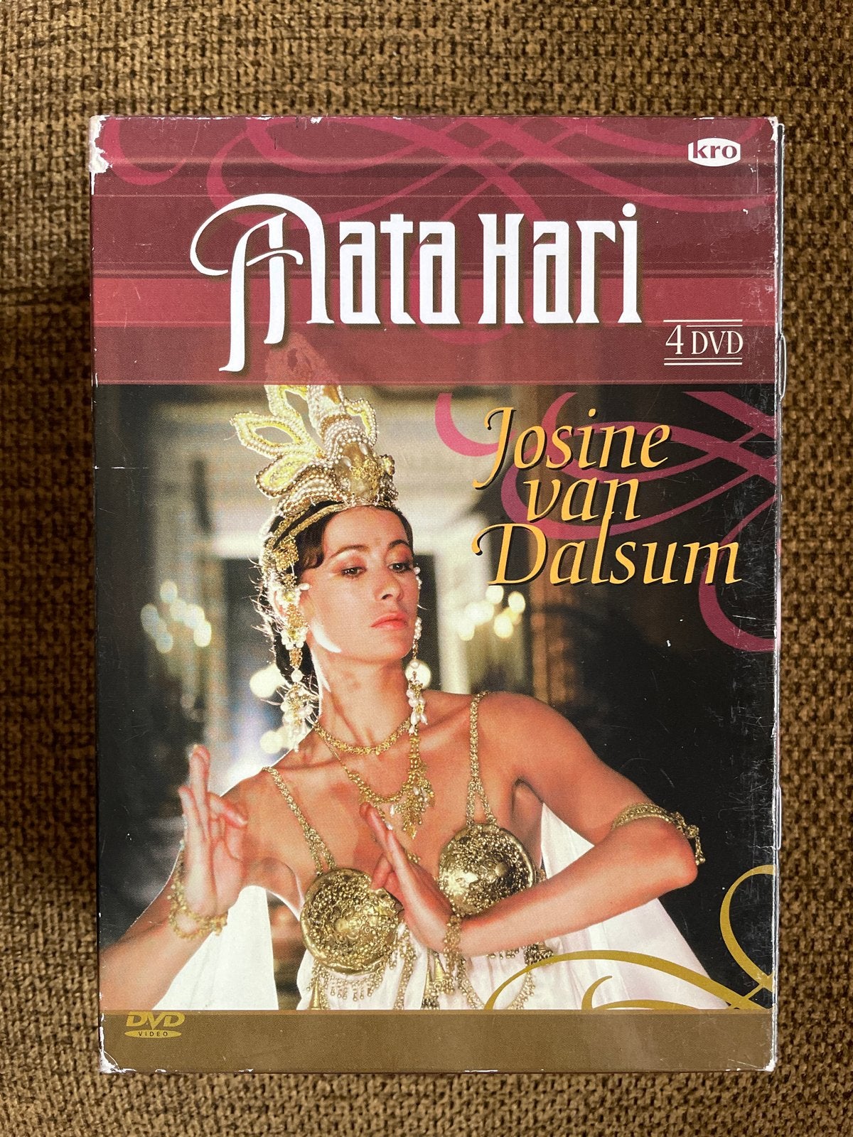 Mata Hari 4 dvd Boxset - Josine van Dalsum, Nederlands, Zo goed als nieuw, Inclusief boekje, Vanaf 12 jaar