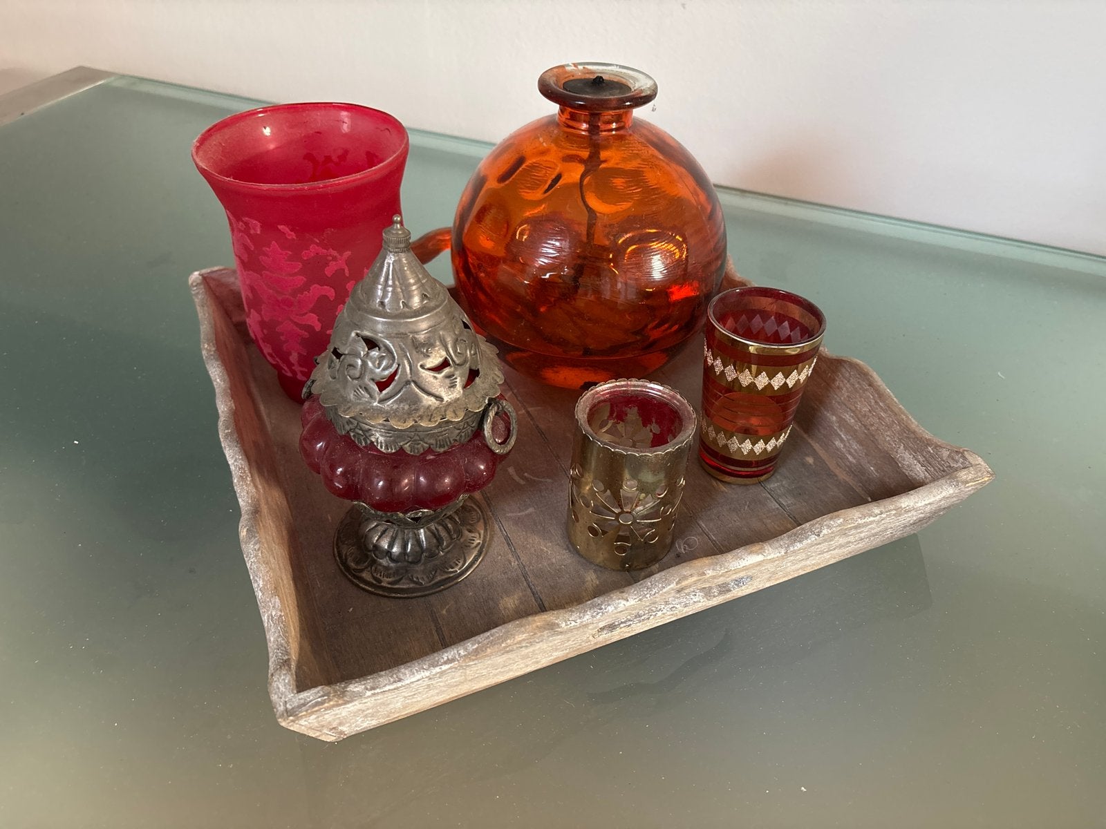 Decoratief plateau met olielamp en theelichthouders, Ophalen, Hout, Gebruikt, Meerkleurig