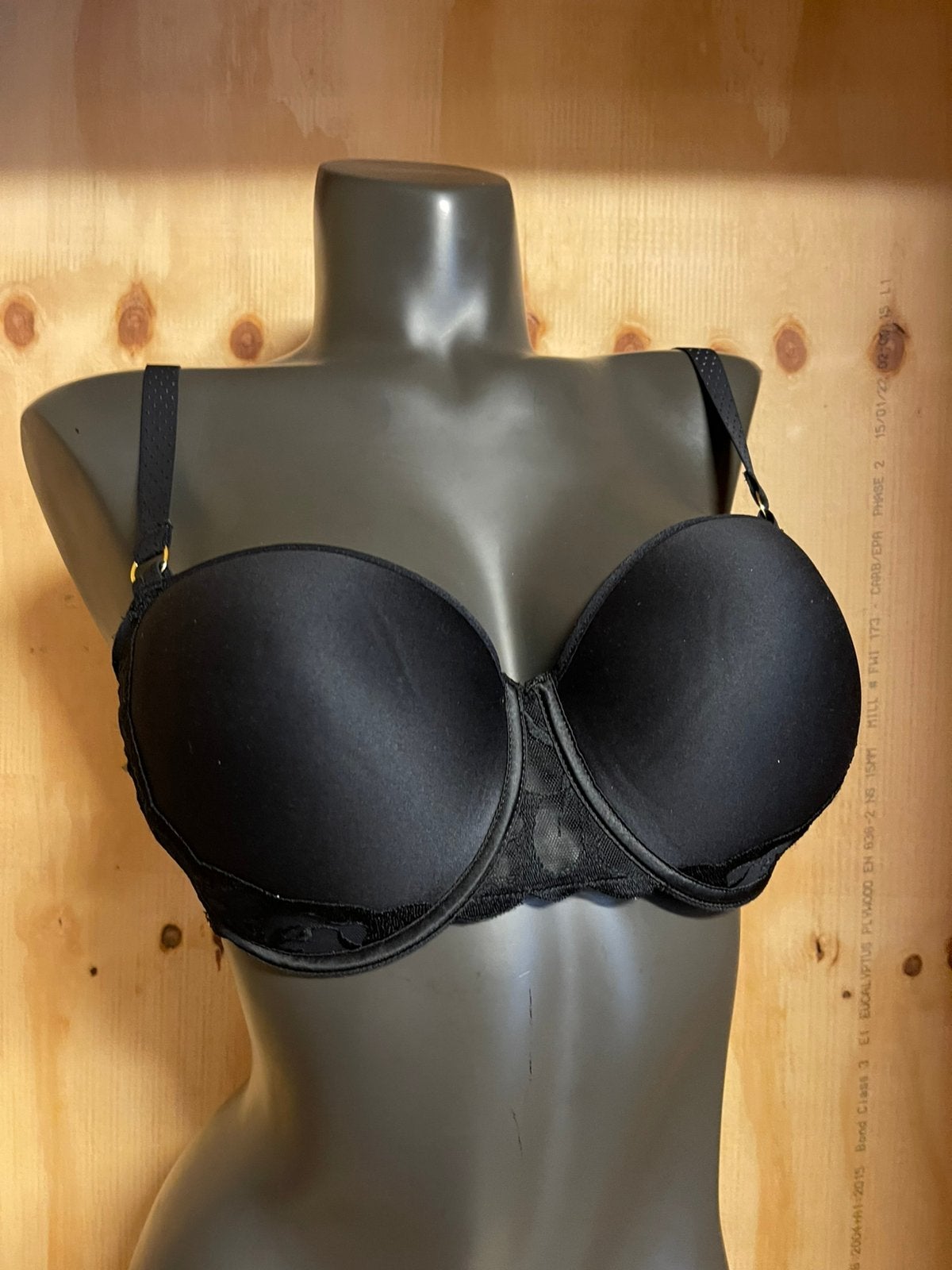 Chantelle t shirt bh 90c model 12m611, Kleding | Dames, Verzenden, Zwart, BH