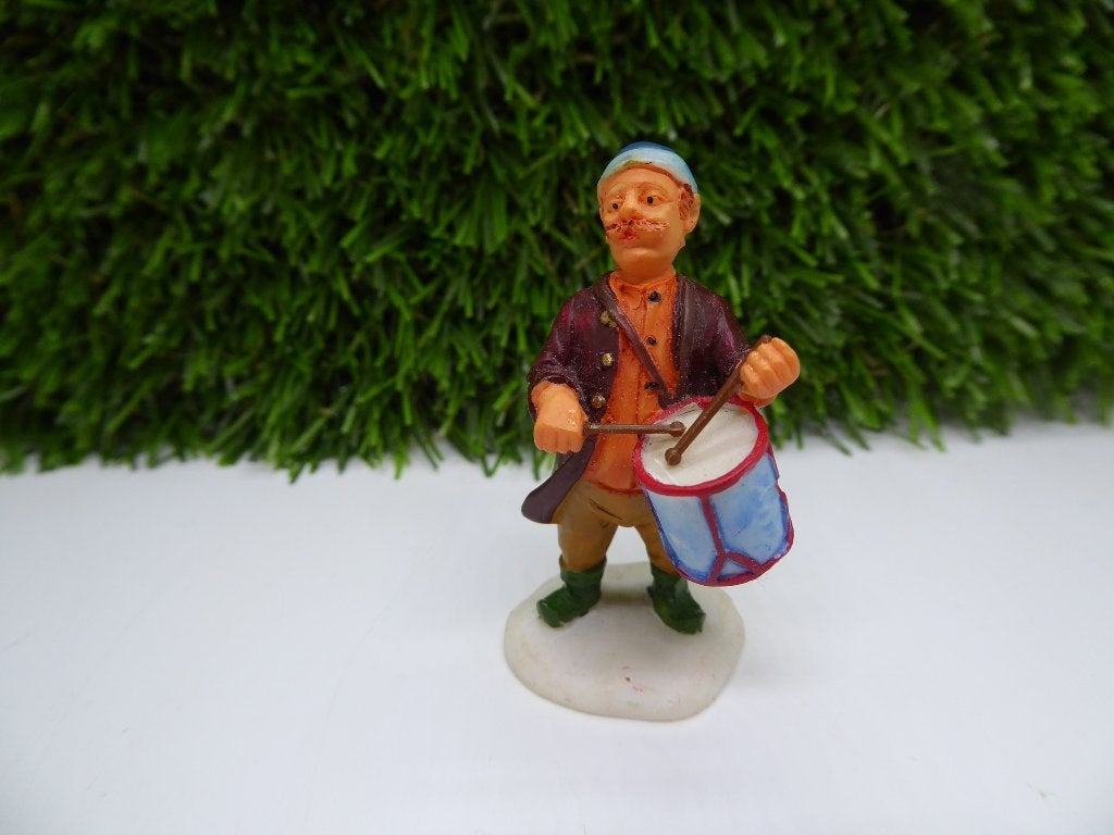Retired Lemax Kerstdorp item - Elf 1 - Ik ruim alles op, Diversen, Kerst, Ophalen of Verzenden, Zo goed als nieuw