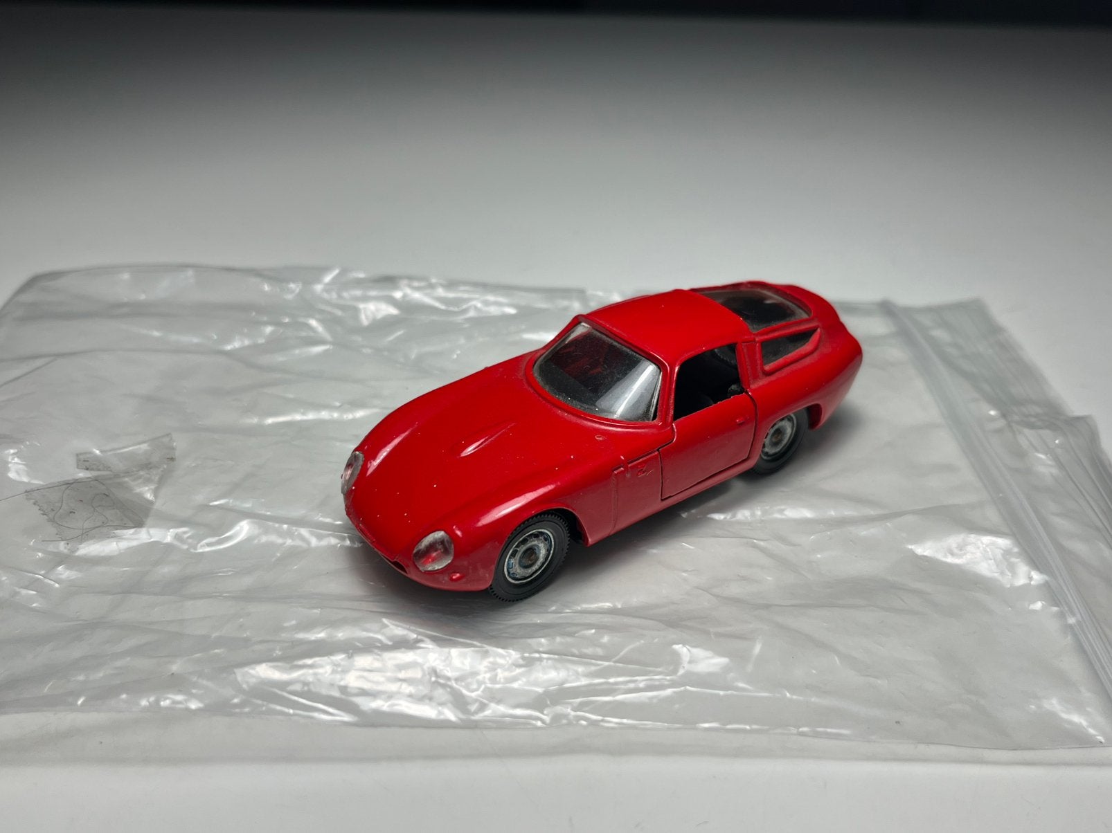 Verem - Alfa Romeo Giulia TZ - Schaal 1:43, Ophalen of Verzenden, Zo goed als nieuw, Auto, Overige merken
