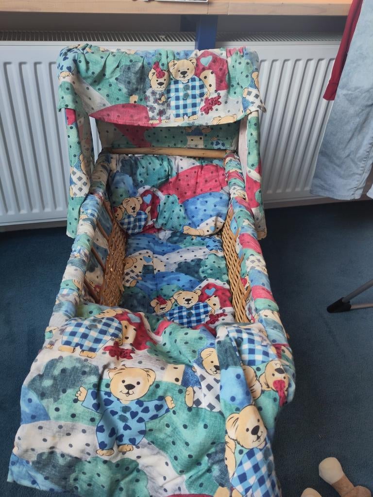 Retro rotan poppenwieg uit de jaren '60/'70, Ophalen of Verzenden