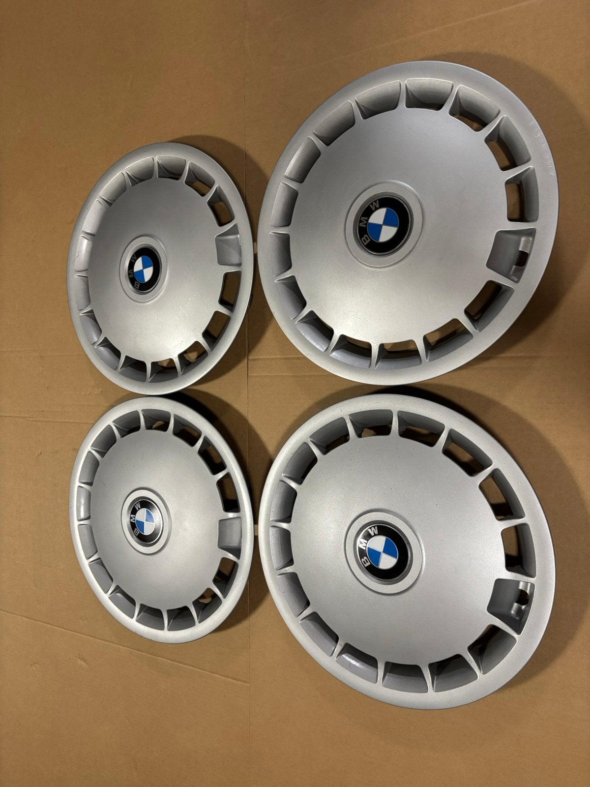 BMW E30 wieldoppen 14" origineel 1990, Auto-onderdelen, Ophalen of Verzenden, Nieuw, BMW