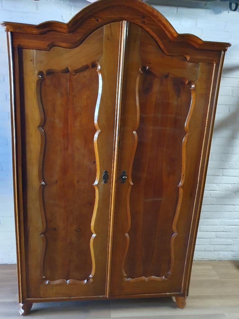Kast, Ophalen
