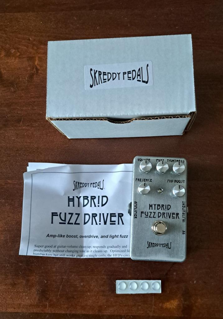 Skreddy Hybrid Fuzz driver als nieuw, Muziek en Instrumenten, Effecten, Ophalen of Verzenden, Zo goed als nieuw