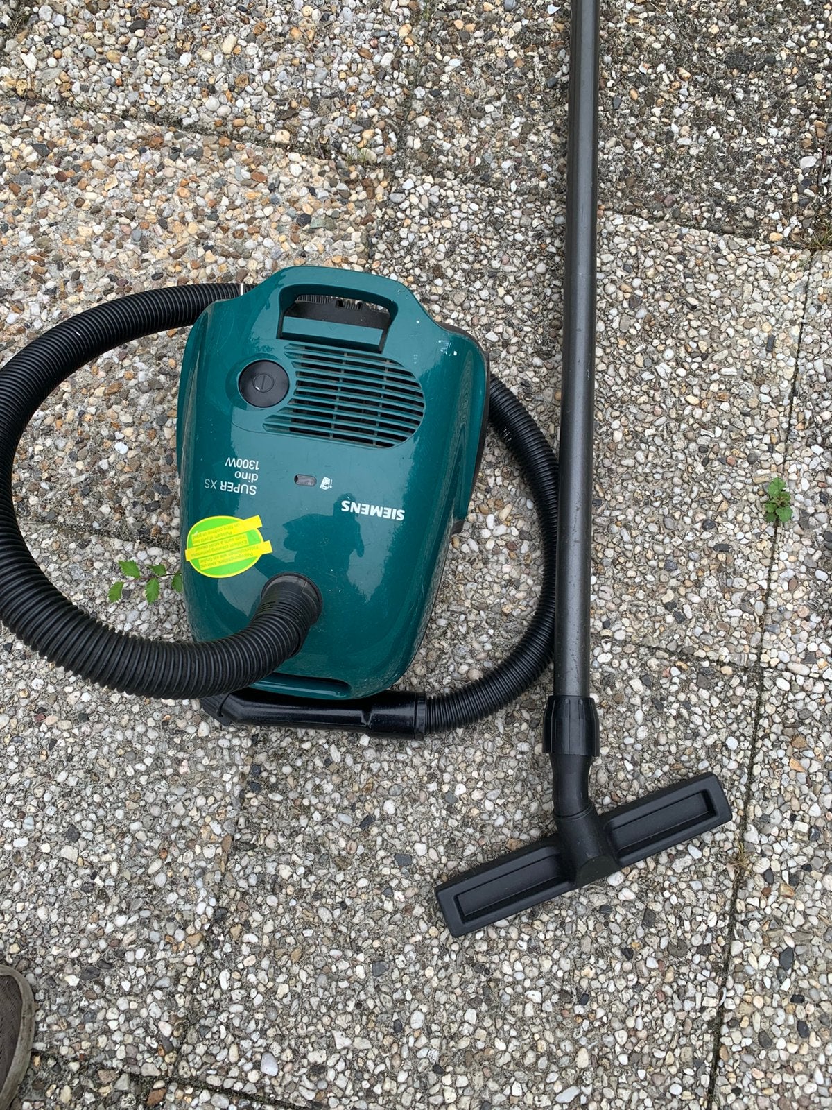 SIEMENS stofzuiger 1300, Ophalen, Zo goed als nieuw, Stofzak, 1200 tot 1600 watt