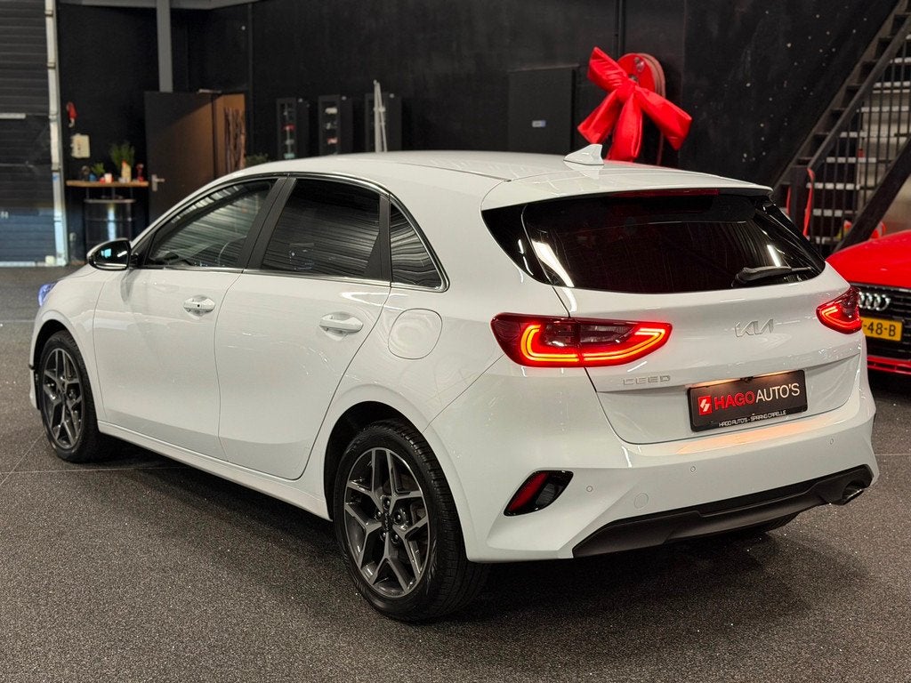 Kia Cee'd 1.5 T-GDi MHEV 140-PK/BTW/AUT/LED/NAVI/PDC/CAMERA/, Stof, Gebruikt, Wit, Origineel Nederlands