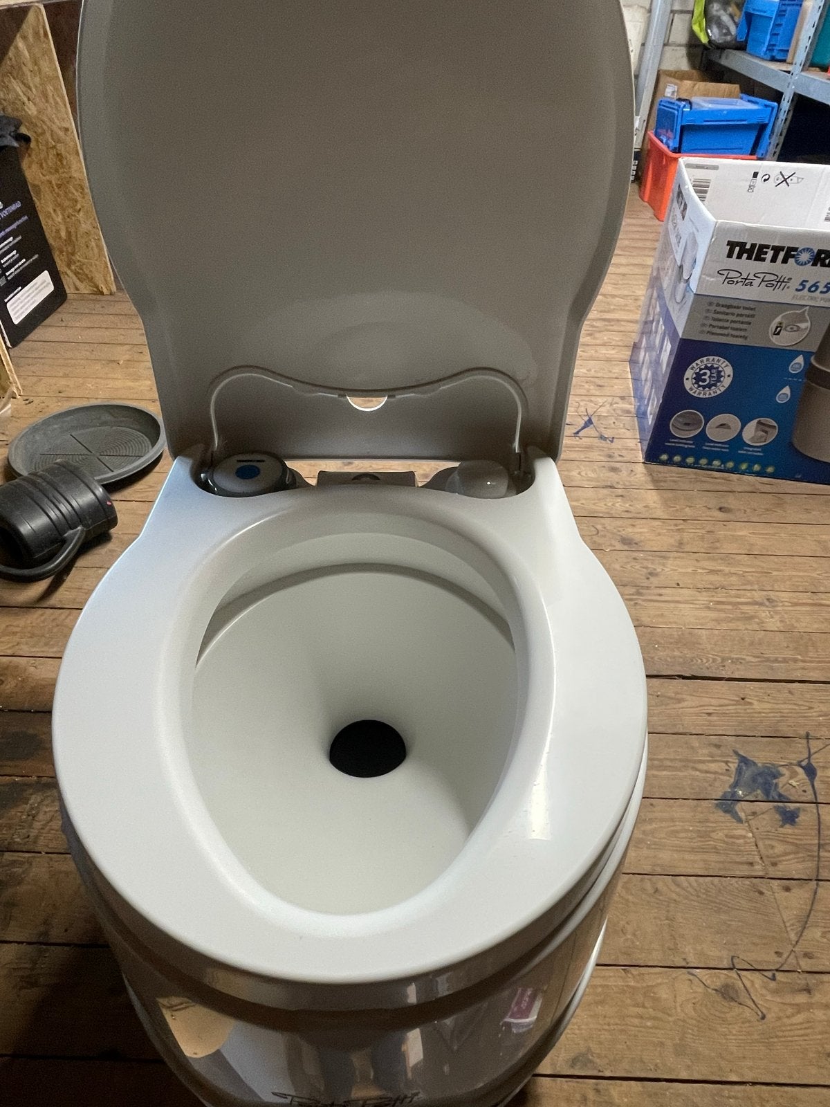 Thetford Porta Potti 565E Elektrische Spoeling, Ophalen, Zo goed als nieuw