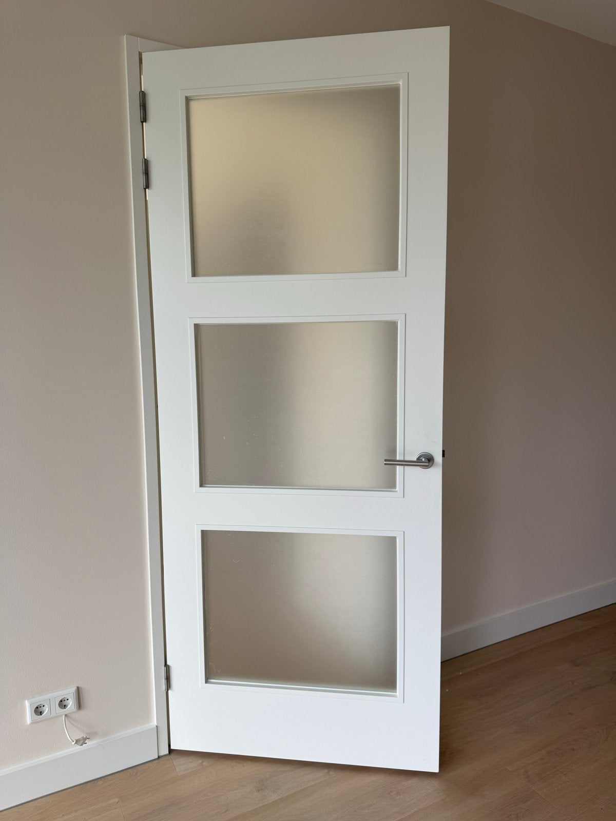 Witte binnendeur met glas, 92x231 cm, z.g.a.n., Doe-het-zelf en Verbouw, Ophalen of Verzenden, Zo goed als nieuw, Hout