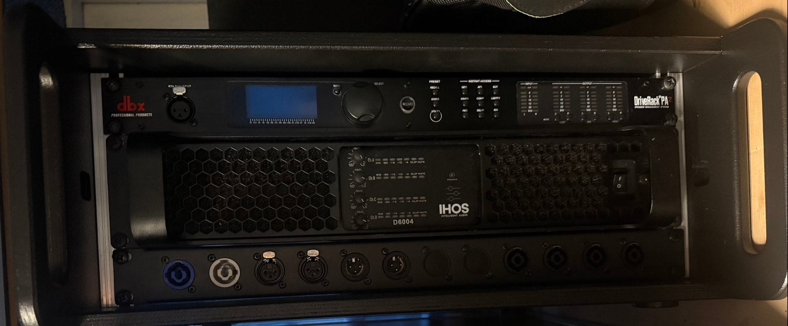 Ihos d6004 pa2 processor Versterker rack 4x 3000watt, Ophalen of Verzenden, Zo goed als nieuw, Minder dan 500 watt