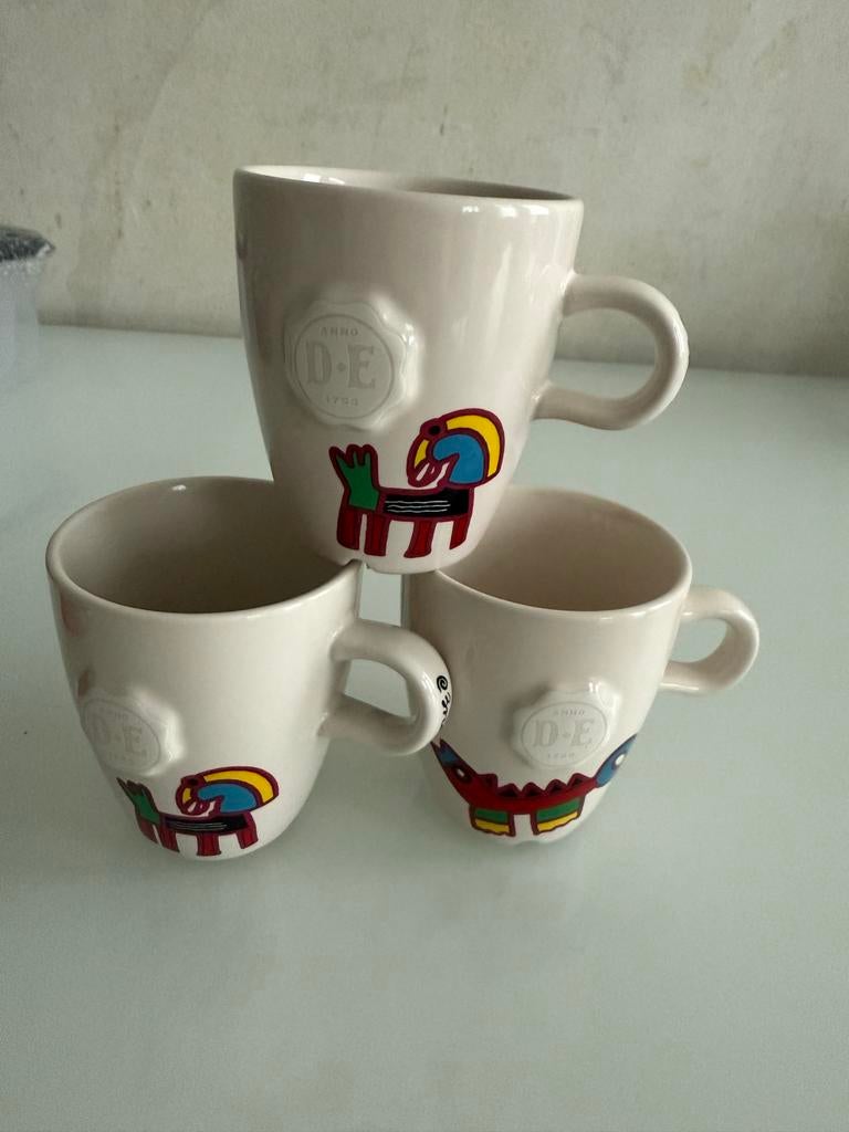 Nicolai carels selwyn douwe egberts kopjes, Ophalen of Verzenden, Zo goed als nieuw, Overige stijlen, Kop(pen) en/of Schotel(s)