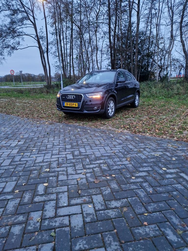 Audi Q3 2.0TFSI Quattro 125KW 2012, 1800 kg, Zwart, 4 cilinders, 1984 cc