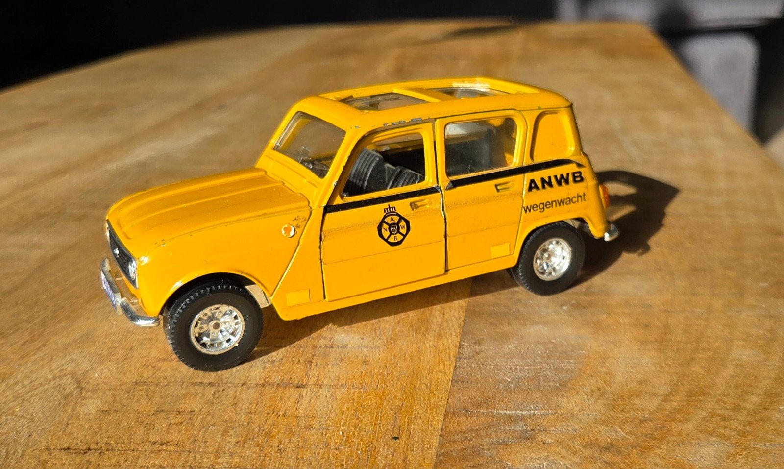 Renault 4 ANWB Wegenwacht modelauto, Ophalen of Verzenden, Gebruikt, Auto