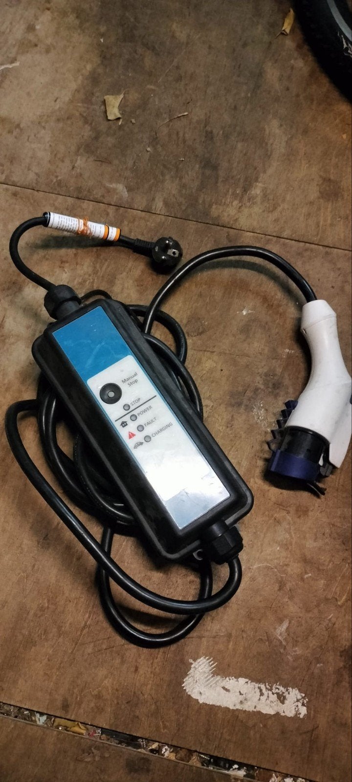 Mitsubishi Outlander Oplader - Yazaki 10A, Ophalen of Verzenden