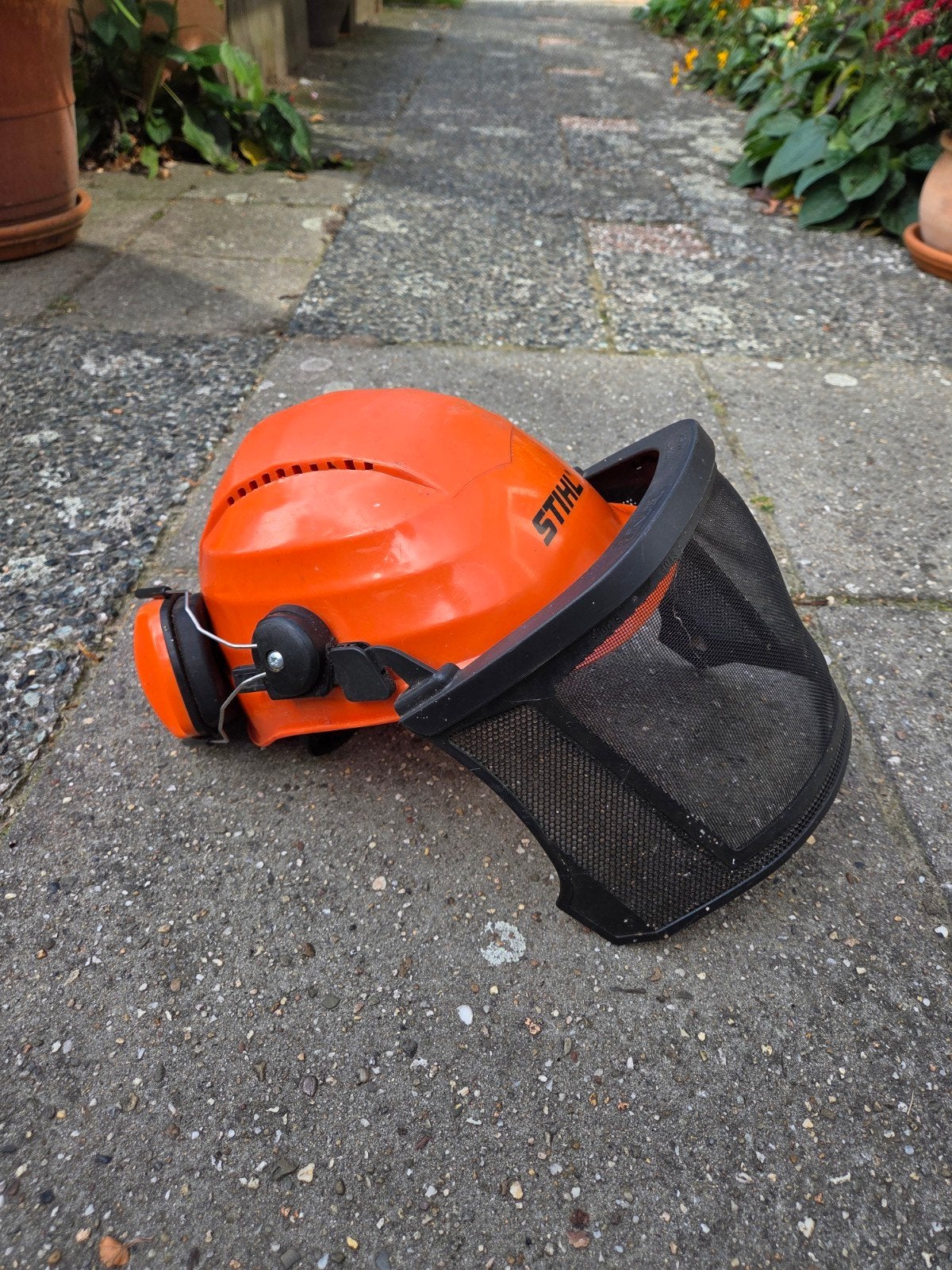 Stihl Veiligheidshelm met Gehoorbescherming en Vizier