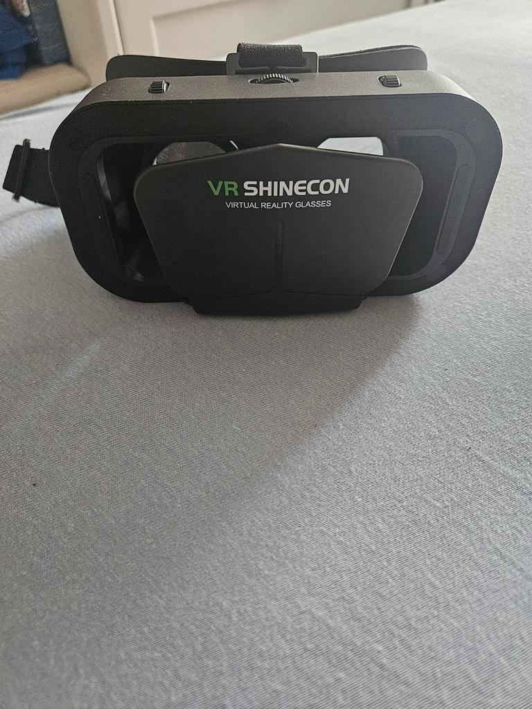 VR SHINECON Virtual Reality Bril - Zo goed als nieuw, Spelcomputers en Games, Virtual Reality, Zo goed als nieuw, Telefoon, VR-bril