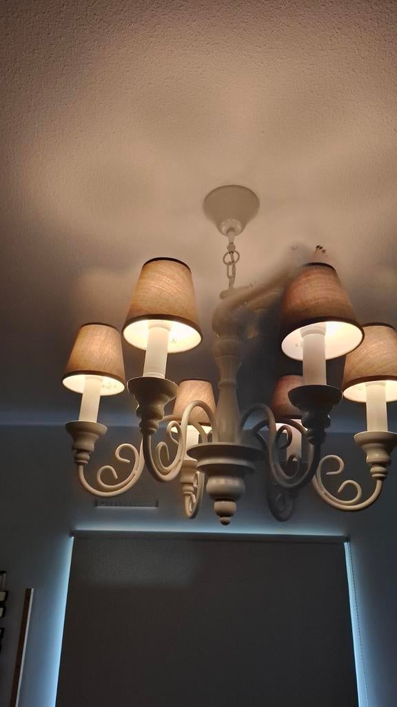 Witte kroonluchter zgan, Huis en Inrichting, Lampen | Kroonluchters, Zo goed als nieuw, Ophalen