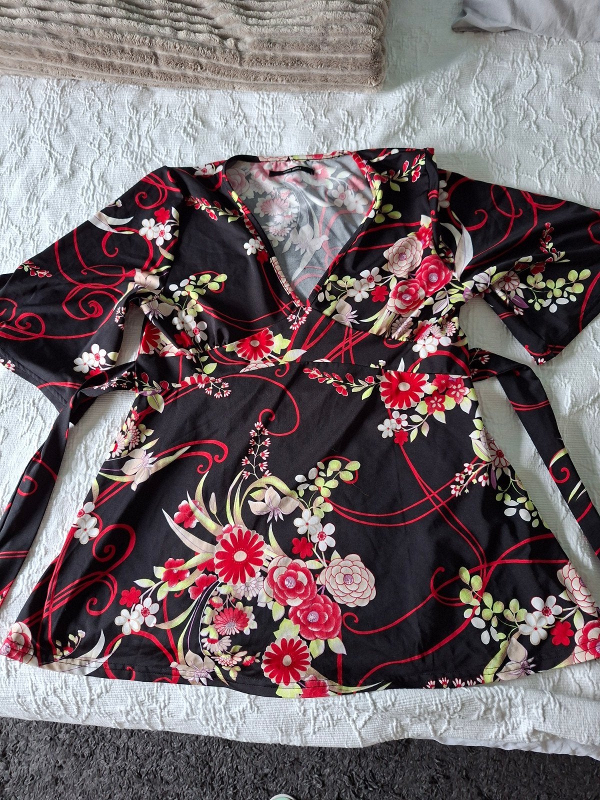 Gebloemde tuniek/blouse Vera Moda., Vera Moda, Ophalen of Verzenden, Zo goed als nieuw, Zwart