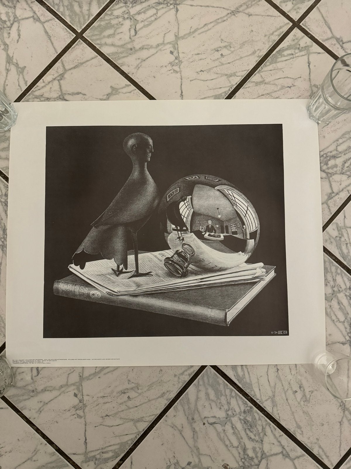M.C. Escher poster- Stilleven met spiegelende bol (1934), Deurposter of groter, Rechthoekig Liggend, Nieuw, Ophalen of Verzenden