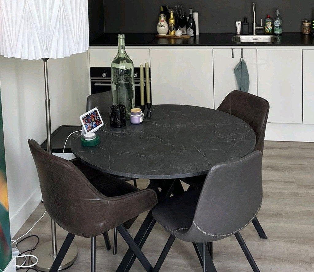 Eettafel 4 pers. - Ikea Mariedamm, Huis en Inrichting, Tafels | Eettafels, Ophalen, 100 tot 150 cm, Rond, Zo goed als nieuw