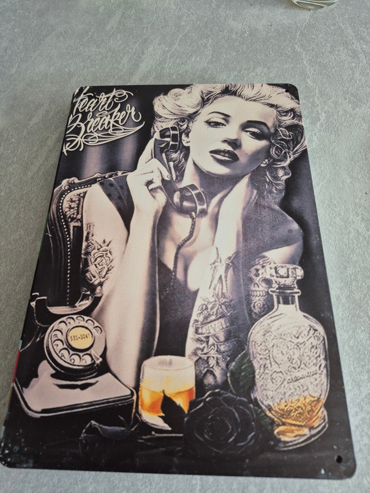 Marilyn Monroe "Heart Breaker" metalen wanddecoratie, Metaal, Gebruikt, Zwart, Vintage