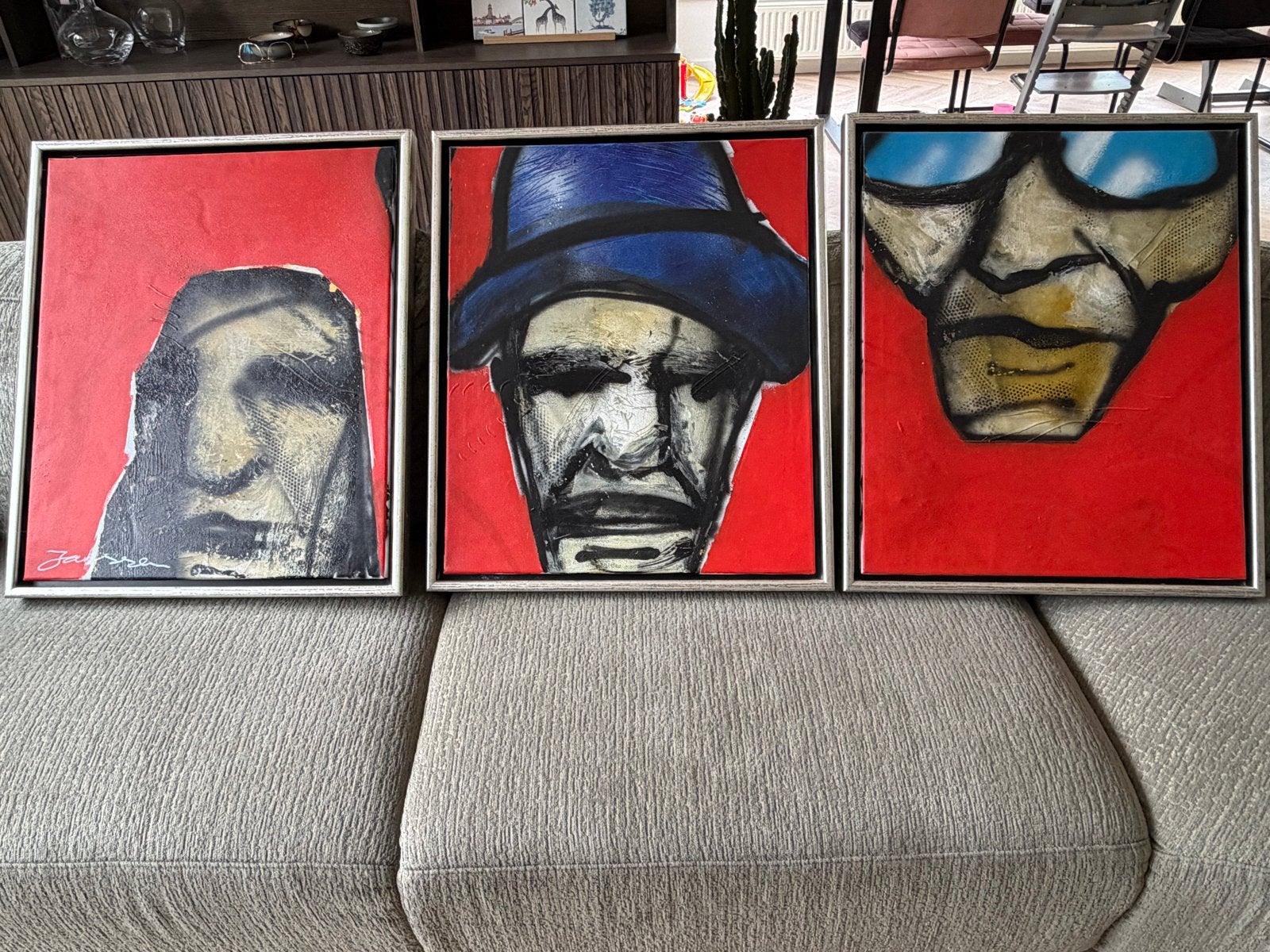 Swiebertje, drieluik door Edwin Janssen, Ophalen, Gesigneerd, Textiel, Figuren