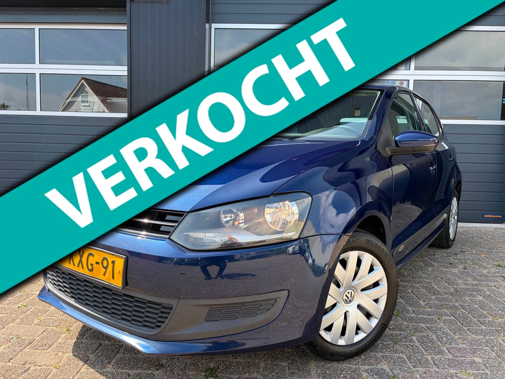 Volkswagen Polo 1.2 TSI|Airco|Cruise control|APK 2027, Auto's, Voorwielaandrijving, Euro 5, Stof, Zwart