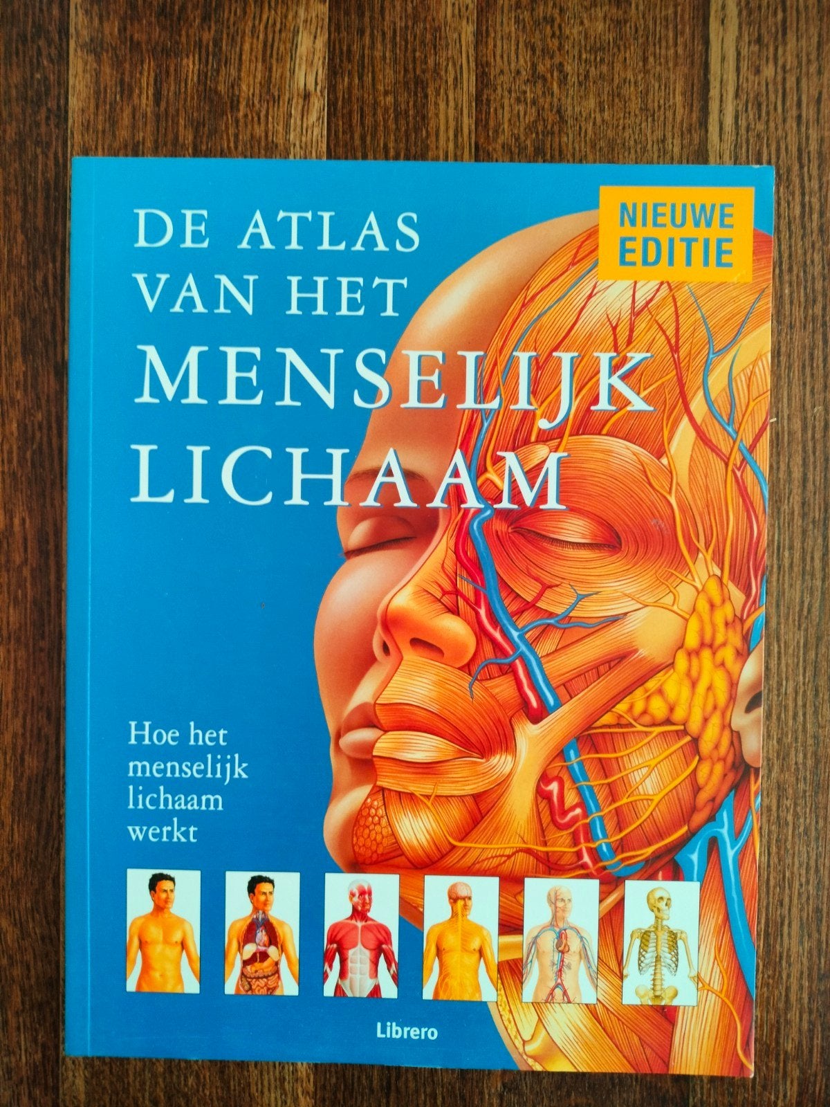 De Atlas van het Menselijk Lichaam - Nieuwe Editie, Boeken, Ophalen of Verzenden, Zo goed als nieuw, Librero, Natuurwetenschap