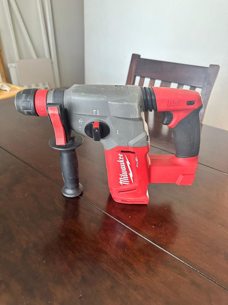 Boorhamer Milwaukee M18 CHX, Doe-het-zelf en Verbouw, Gereedschap | Boormachines, Ophalen of Verzenden, Gebruikt, Boor- en/of Breekhamer