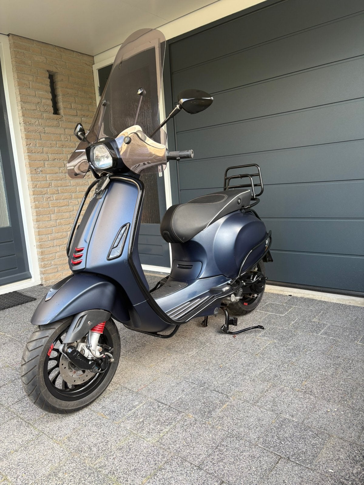 Vespa Sprint scooter - Snor - Mat blauw  -  2017 - 8636km, Ophalen, Gebruikt, Overige modellen, Benzine