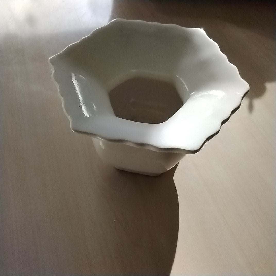 de porcelyne  fles kwispedoor  en vaasje, Ophalen of Verzenden