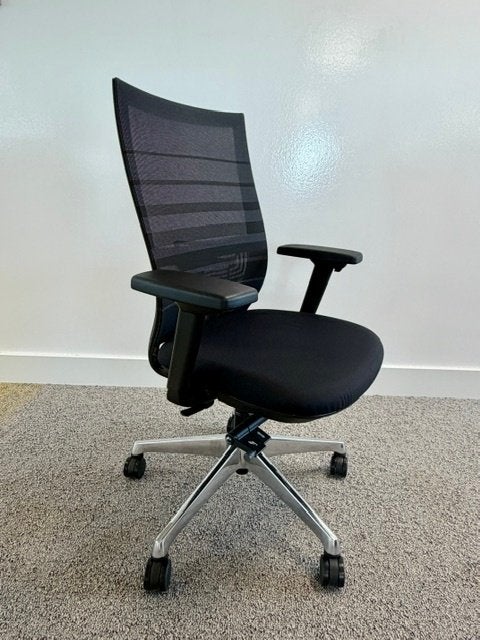 Euroseats Curv Deluxe Ergonomische stoel / werkstoel, 54st, Zwart, Ophalen of Verzenden, Zo goed als nieuw, Bureaustoel