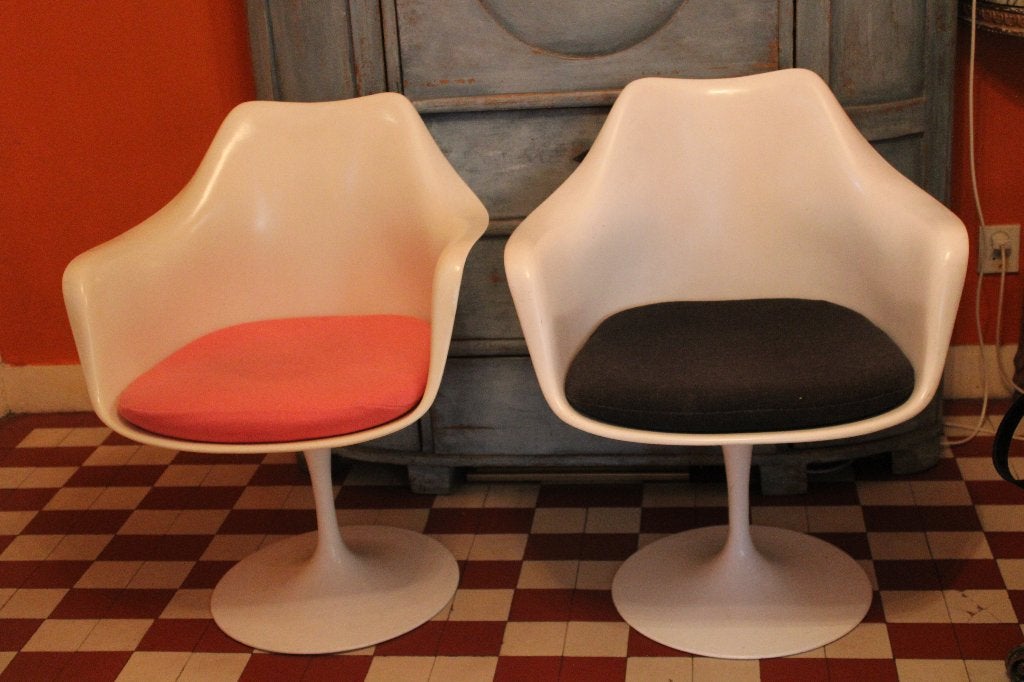 Knoll internatiol tulip stoel chair Eero saarinen armleuning, Huis en Inrichting, Stoelen, Ophalen, Kunststof, Gebruikt, Twee