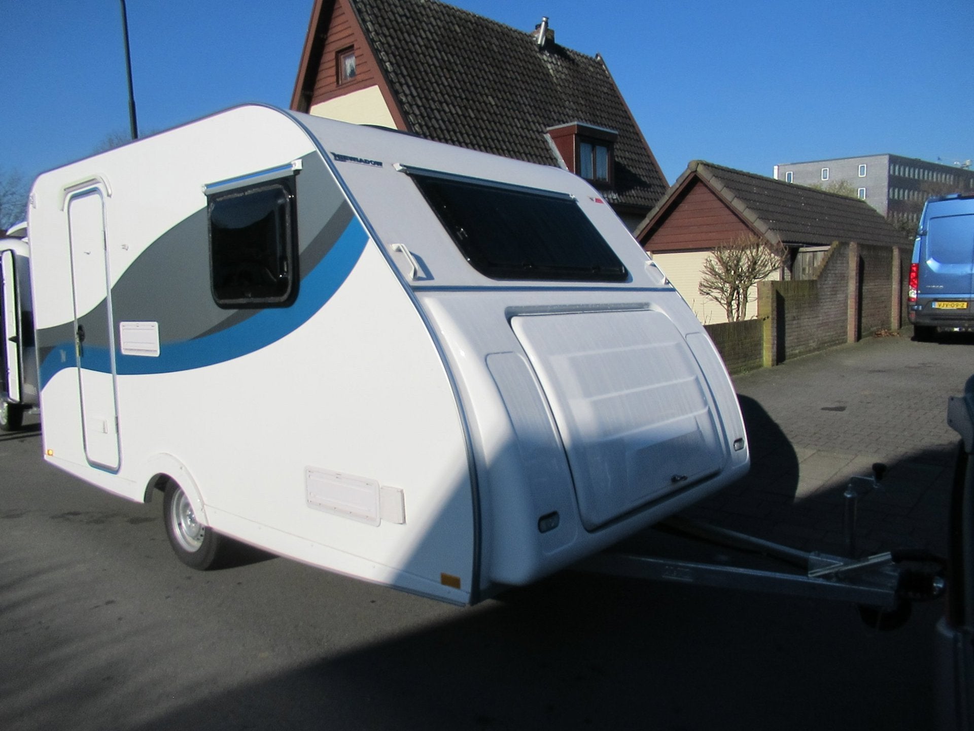 Predom N-CROSS 4, -
-  -, Bedrijf, Douche, 5 tot 6 meter
