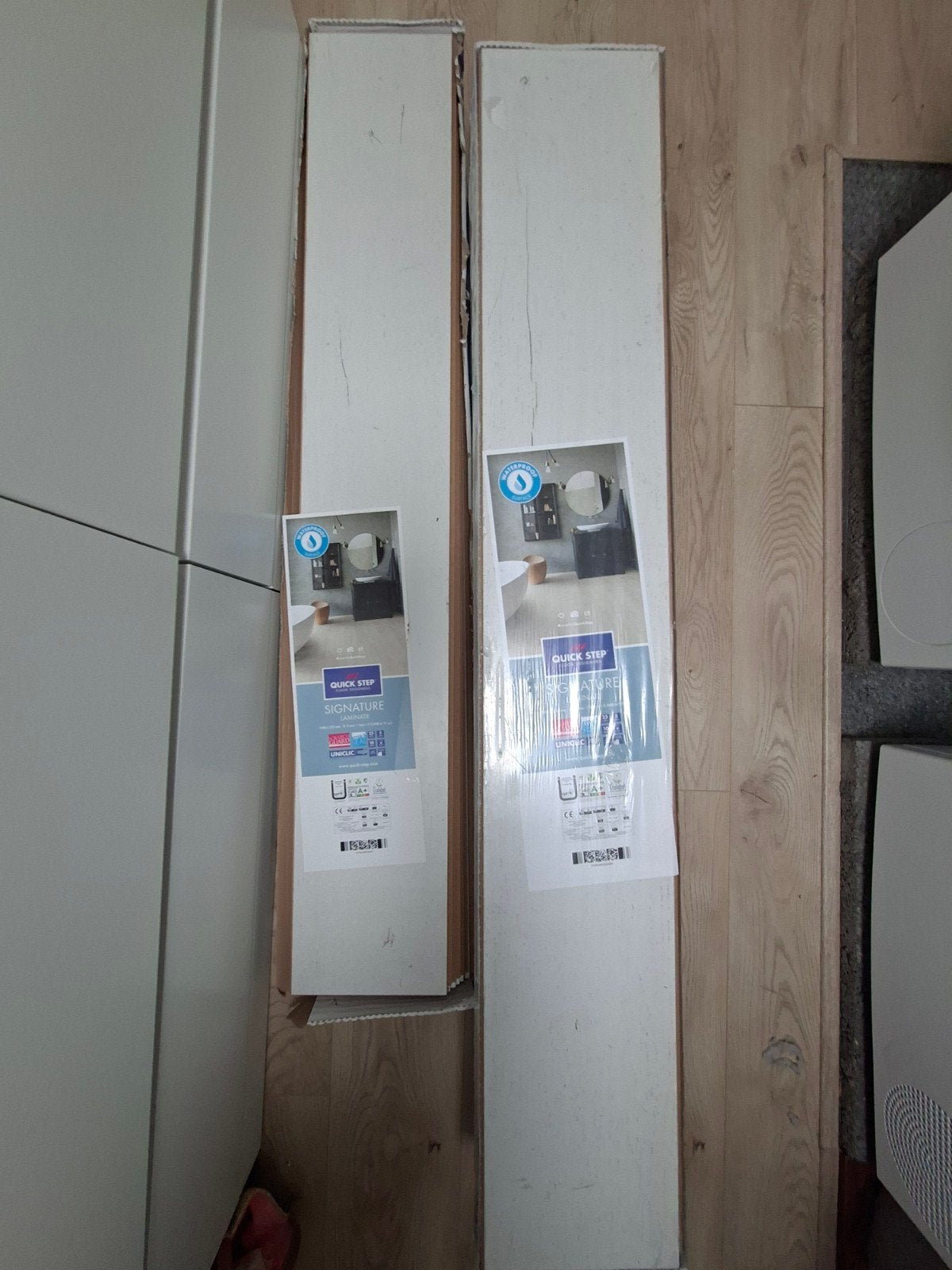 Quick-Step Signature Laminaat Eik Geverfd Wit (3,5 pak), Ophalen, 50 tot 150 cm, 10 tot 30 cm, Hout